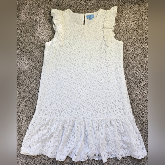 CeCe True White Floral Lace Ruffle Sleeve Mini Dress Womens Size 10 EUC - Picture 1 of 10